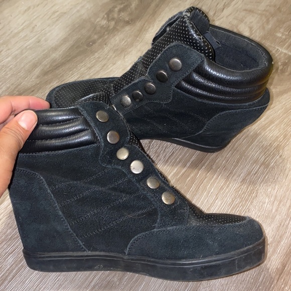 MIA button up wedge booties - Picture 4 of 4